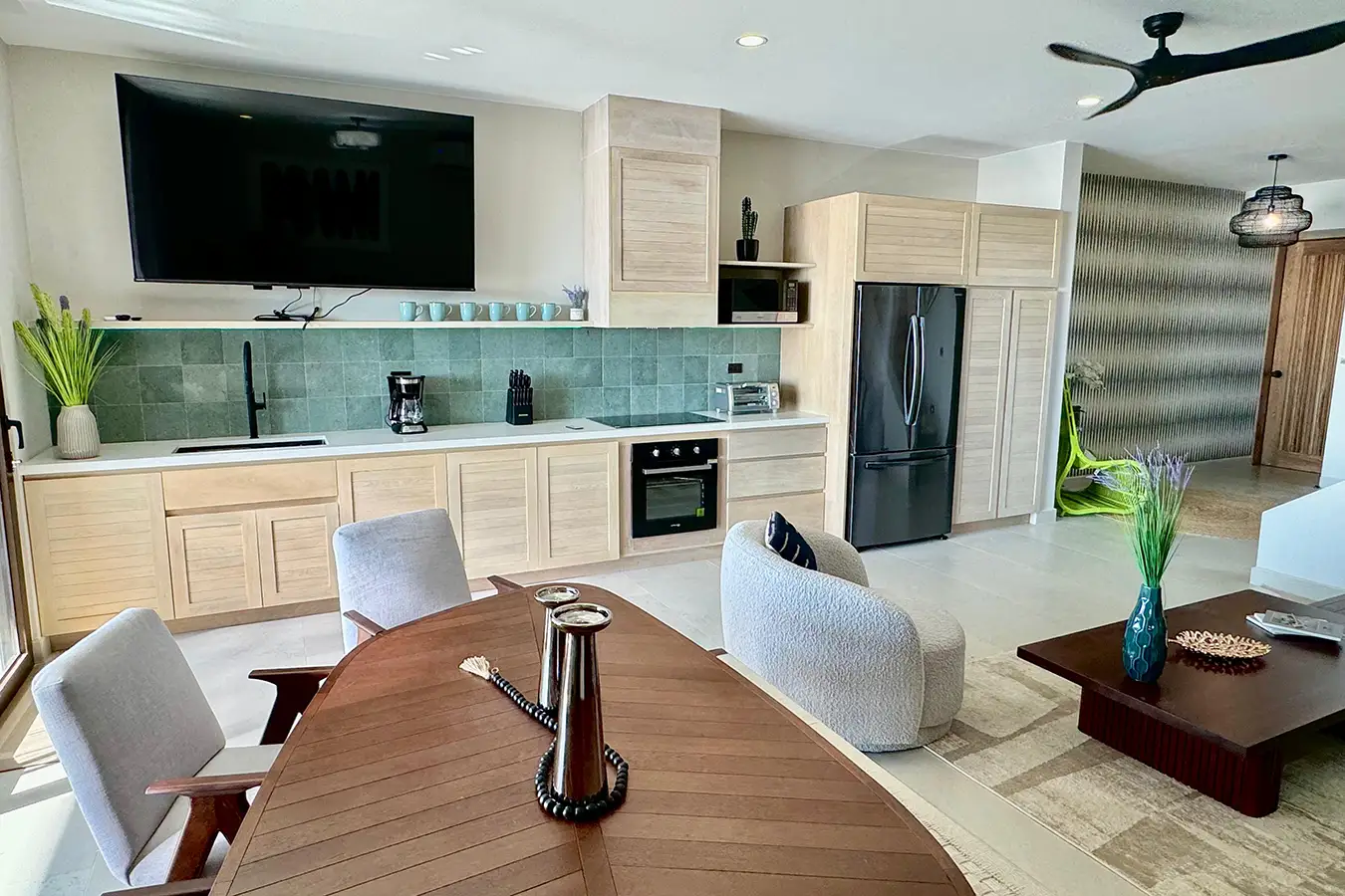 3 Bedroom Ocean View Sunset Villas 17